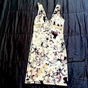 Beautiful multi-color flower tight mini dress